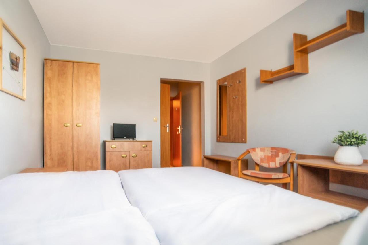 Promyk Hotel Ревал Екстериор снимка